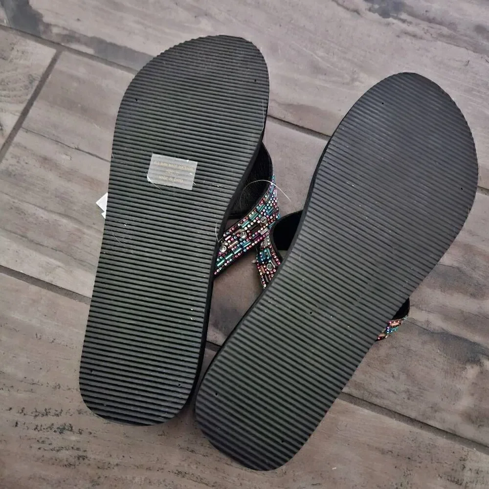 NWT Ecsa Beaded Platform Sandals